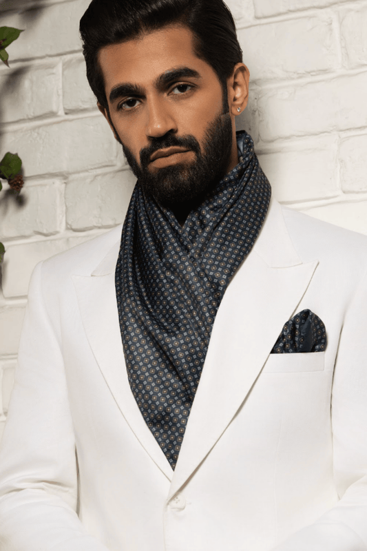 Gravel Medallion Long Scarf