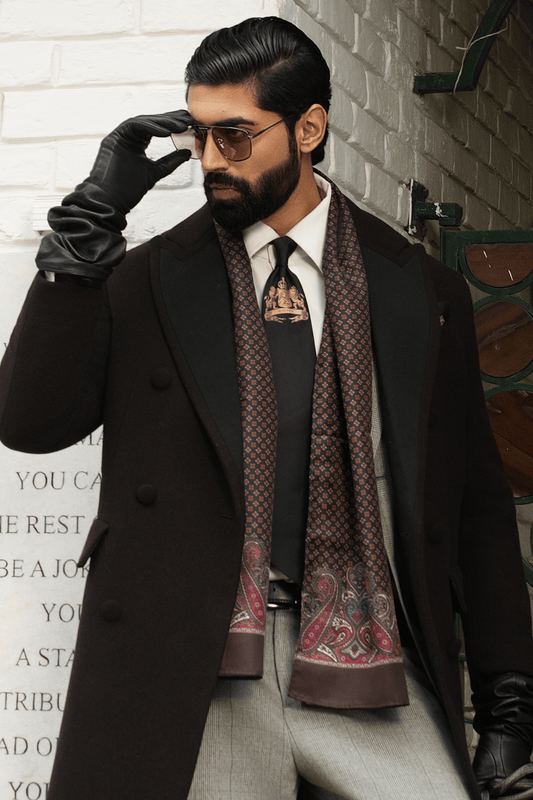 Majestic Lion Crest Tie Set